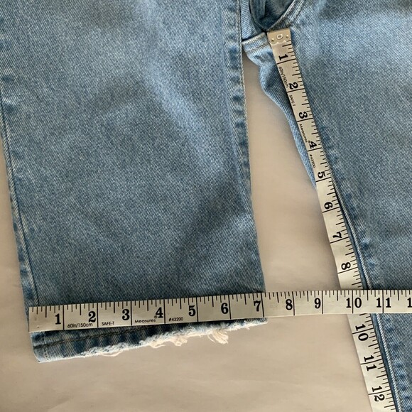 Levi’s Premium 501 Straight Leg Crop Button Fly Distressed Jeans Blue 31 - Picture 7 of 13